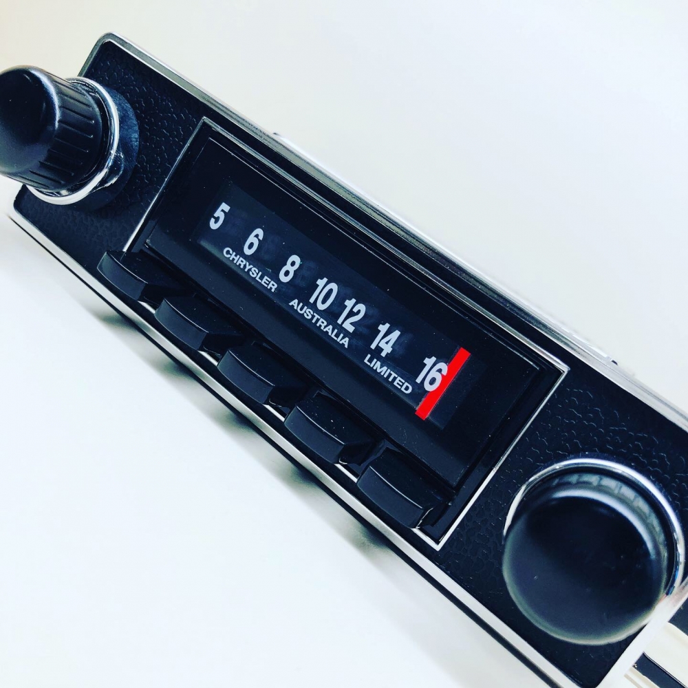 CAS DIAMOND-SERIES BLUETOOTH DAB/DAB+ RADIO CONVERSION : CHRYSLER ...