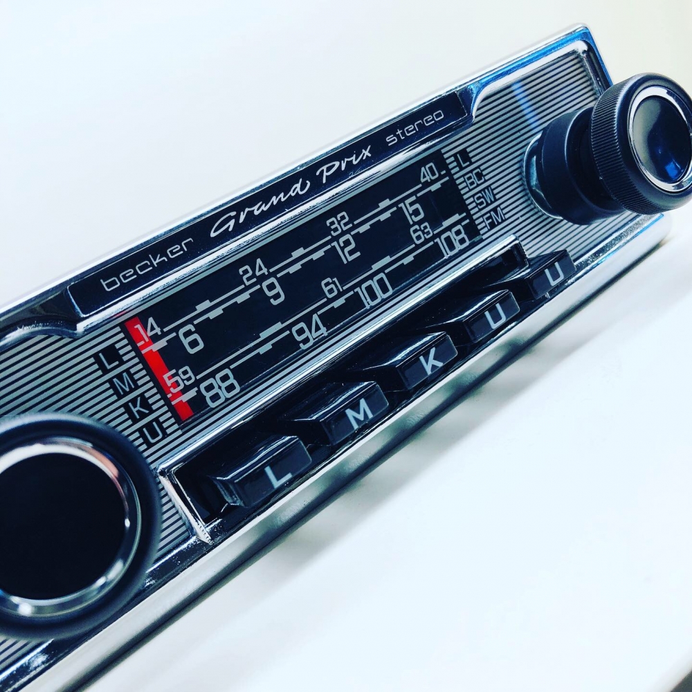 BLUETOOTH AM/FM USB AUX RADIO KIT 