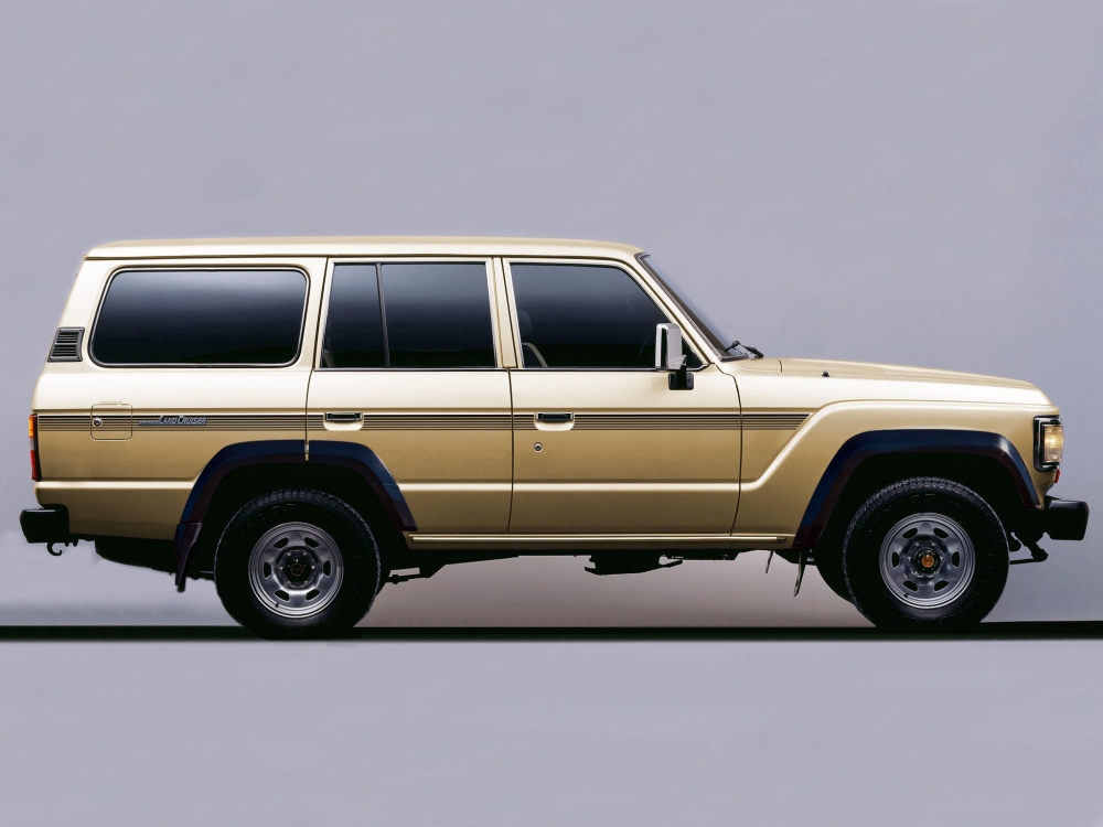large_3436_J60-SYLVANIA-1.jpg