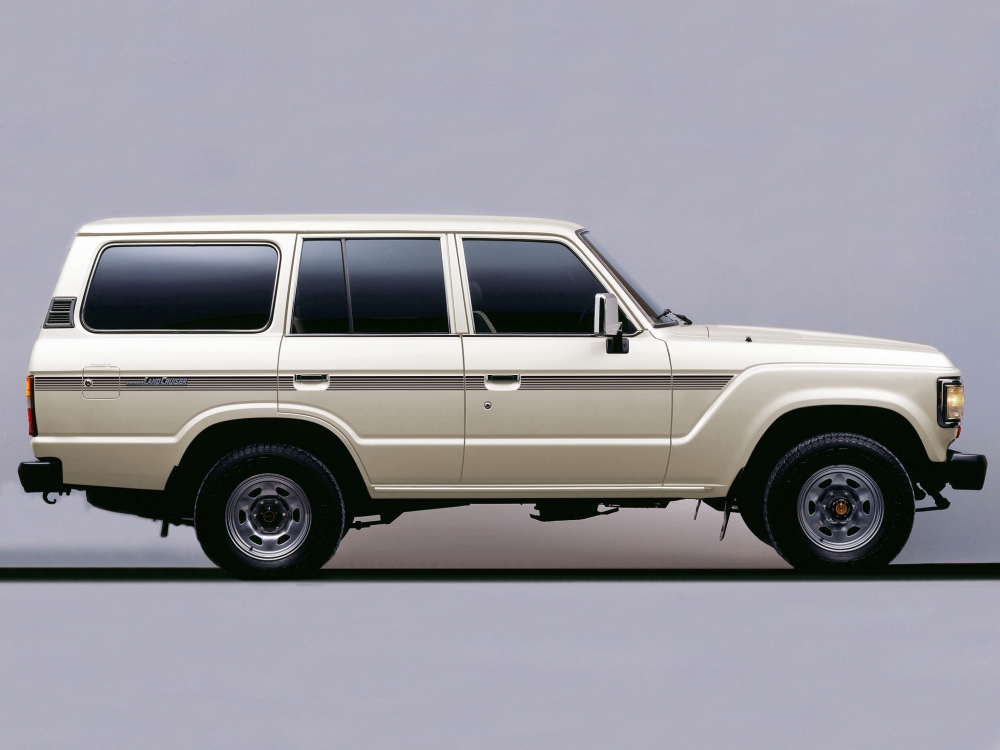 large_3436_J60-SYLVANIA-7.jpg