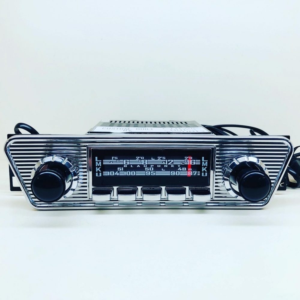 1956-74 Volkswagen Karmann Ghia Laguna Radio RetroSound RetroRadio 