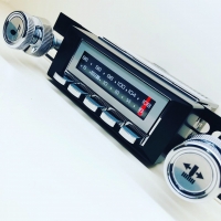 PLATINUM-SERIES BLUETOOTH AM/FM RADIO ASSEMBLY : 1978-85 CAPRICE / 1978-81 CAMARO (CHEVROLET)