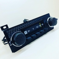 SILVER-SERIES AM/FM RADIO ASSEMBLY : HQ HOLDEN (GTS)