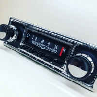 PLATINUM-SERIES BLUETOOTH AM/FM RADIO ASSEMBLY : TRIUMPH