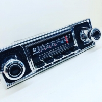 SILVER-SERIES AM/FM RADIO ASSEMBLY : 1972-1976 JENSEN-HEALEY