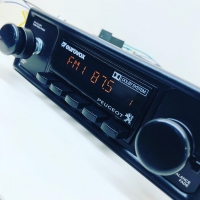 SILVER-SERIES AM/FM RADIO ASSEMBLY : PEUGEOT (1979-1992)