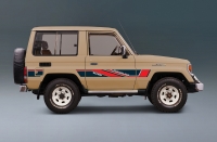 BAROSSA BODY STRIPES KIT : LJ70/LJ71/BUNDERA SWB LAND CRUISER (WITH WHEEL FLARES)