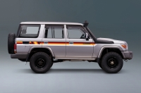 COOMA BODY STRIPES KIT : J76-SERIES TOYOTA LAND CRUISER (WAGON)